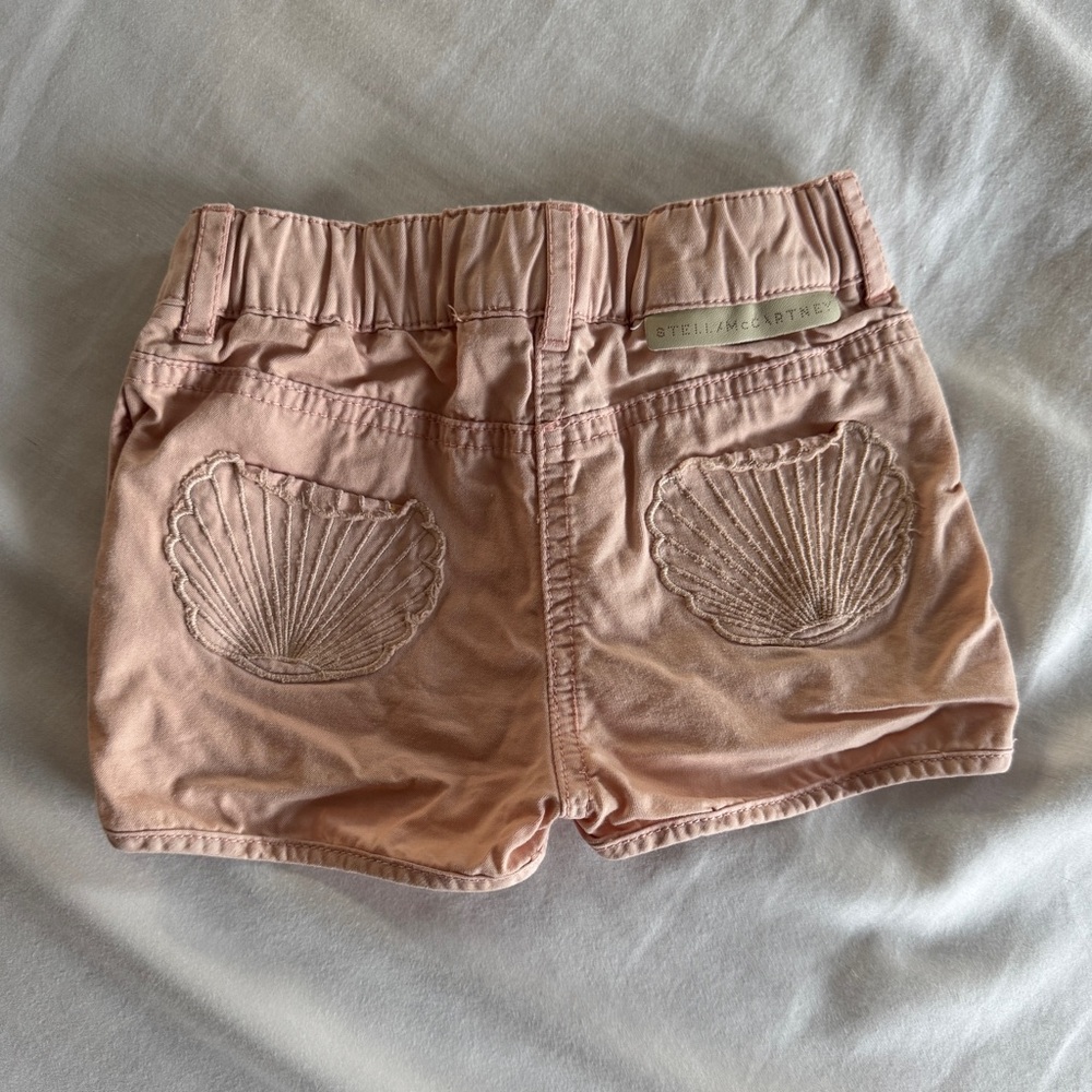 Stella McCartney Baby Girl Knit Cotton Shorts – Size 18 Months (Dusty Pink) - Picture 3 of 10